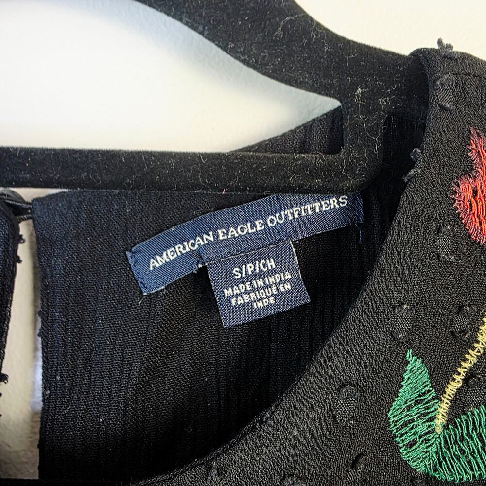 American Eagle Outfitters Blouse Small Black Floral Embroidered Boho Peplum - Picture 9 of 12